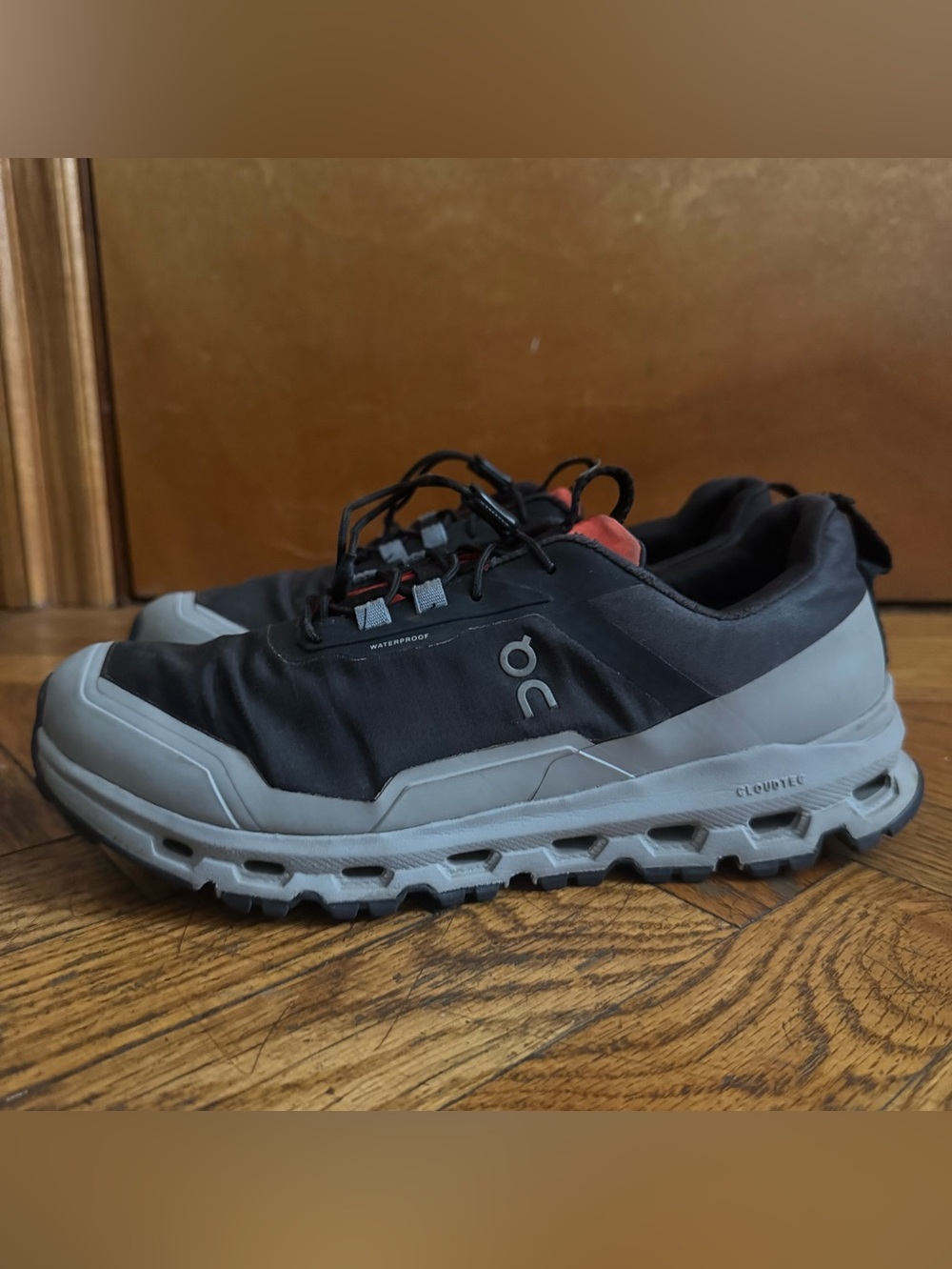 On Cloud Cloudhero Waterproof Black/Gray/Orange 6.5Y